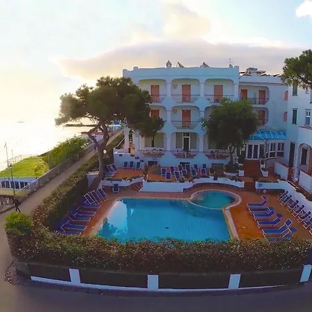 Grand Lido Hotel