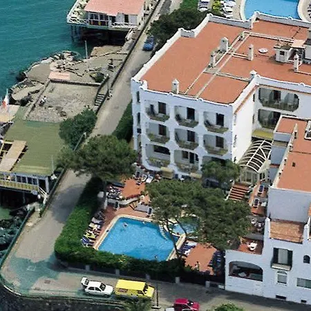 Grand Lido 4*